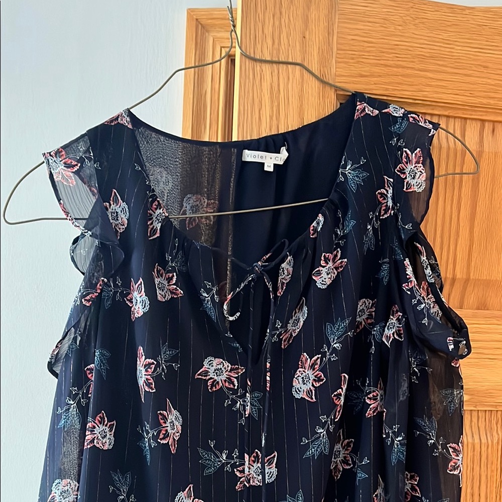 Floral Sheer Navy Blouse cutout shoulders size medium fully lined, sheer sleeve